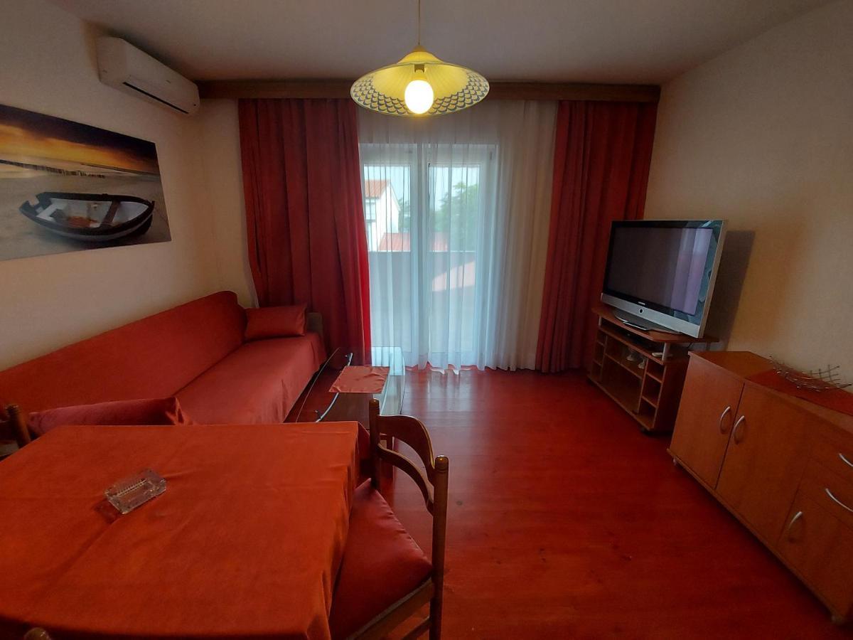 Apartments & Rooms Nensi Baška Exterior foto